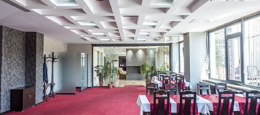 Imagen del bar/restaurante del Hotel D&uuml;zce Anil. Foto 3