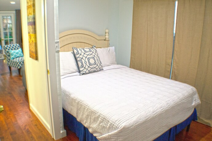 Imagen de la habitación del Hotel Duval House. Foto 20