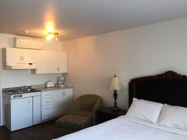 Imagen de la habitación del Hotel Duvernay Studios and Suites. Foto 5