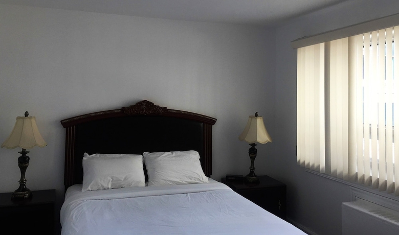 Imagen de la habitación del Hotel Duvernay Studios and Suites. Foto 14