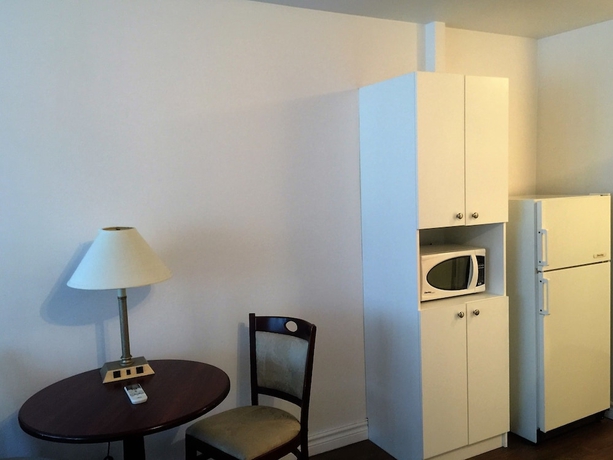 Imagen de la habitación del Hotel Duvernay Studios and Suites. Foto 17