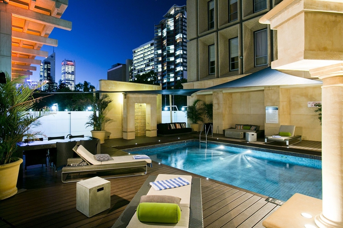 Imagen de la piscina del Hotel Duxton Perth. Foto 14