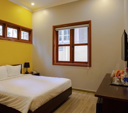 Imagen de la habitación del Hotel Duy Long. Foto 14