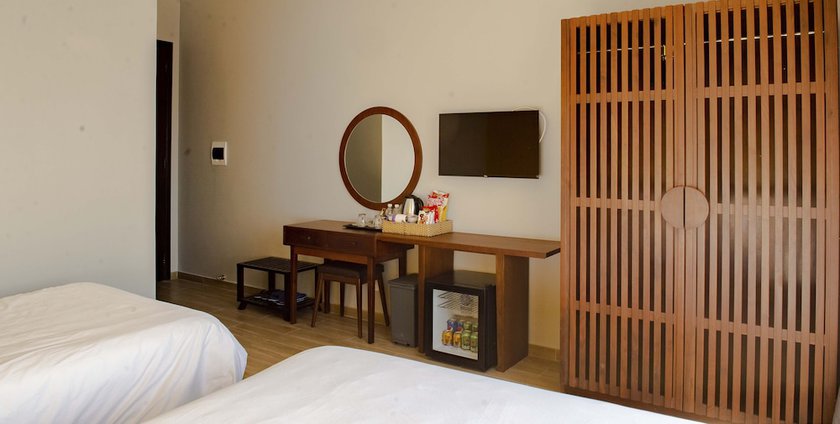 Imagen de la habitación del Hotel Duy Long. Foto 16
