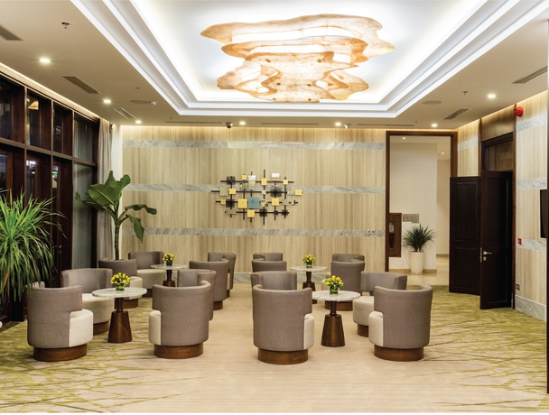 Imagen de los interiores del Hotel Duyen Ha Resort Cam Ranh. Foto 8