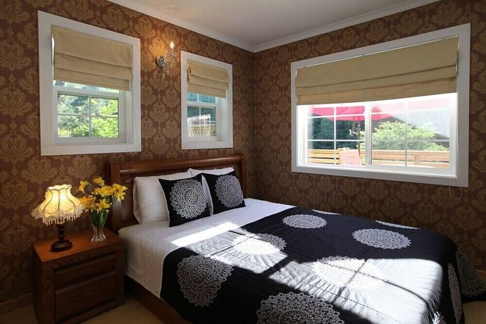 Imagen de la habitación del Hotel Dvor Pension. Foto 14