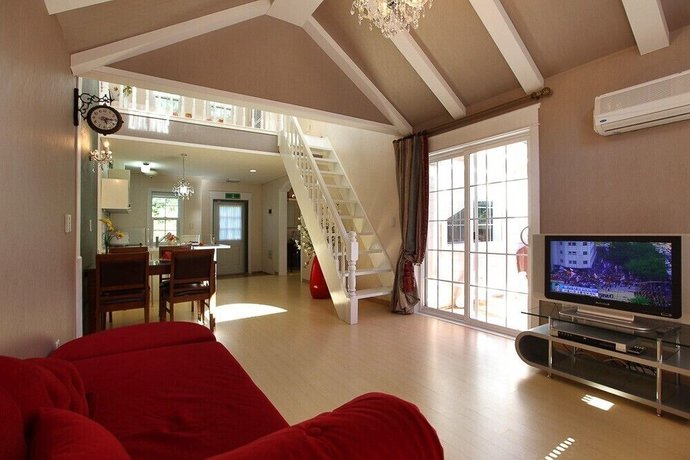 Imagen de la habitación del Hotel Dvor Pension. Foto 19