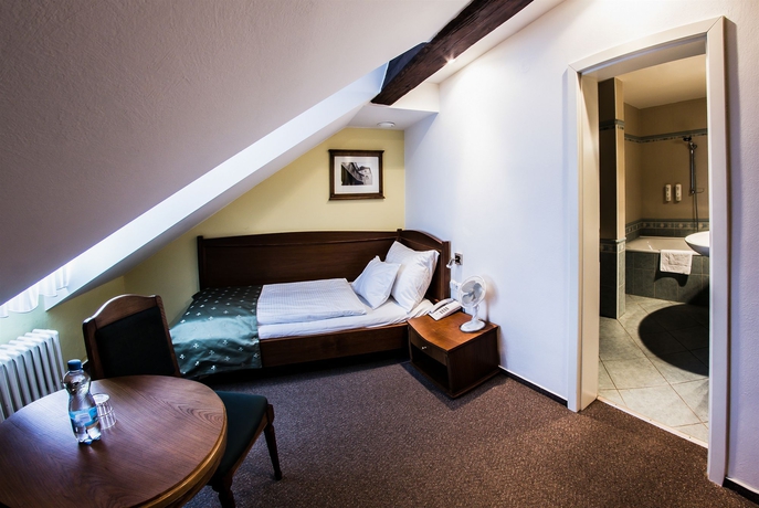 Imagen de la habitación del Hotel Dvorak, Cesky Krumlov. Foto 16