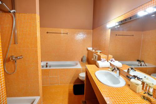 Imagen de la habitación del Hotel Dvůr Pec&iacute;nov. Foto 6