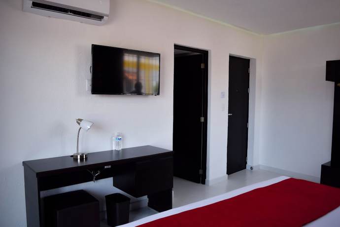 Imagen de la habitación del Hotel Dwana. Foto 13