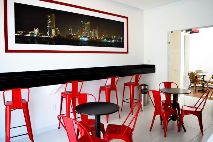 Imagen del bar/restaurante del Hotel Dwana. Foto 3