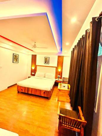 Imagen general del Hotel Dwaper Palace Near Mall Road With Parking. Foto 6