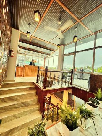 Imagen general del Hotel Dwaper Palace Near Mall Road With Parking. Foto 18