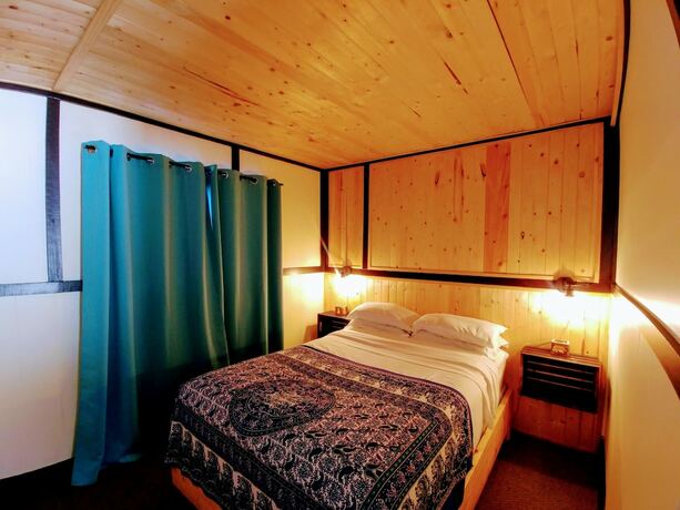 Imagen de la habitación del Hotel Dwight Riverside Inn. Foto 18
