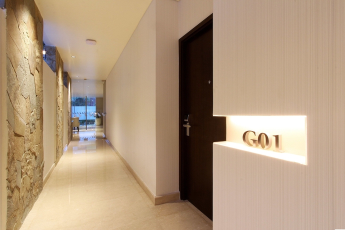 Imagen de los interiores del Hotel Dwijaya House Of Pakubuwono. Foto 12