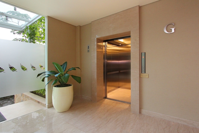 Imagen de los interiores del Hotel Dwijaya House Of Pakubuwono. Foto 15