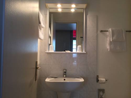 Imagen de la habitación del Hotel D'win. Foto 6