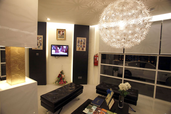 Imagen de los exteriores del Hotel Dwj. Foto 10