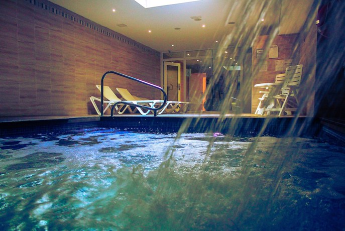 Imagen general del Hotel Dwo Les Palmeres. Foto 3