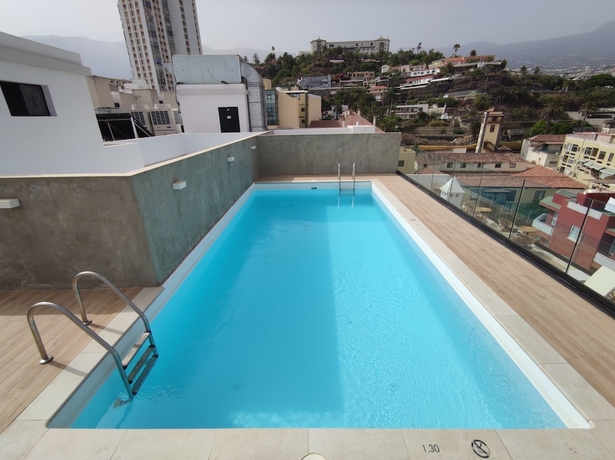Imagen de la piscina del Hotel Dwo Nopal. Foto 19