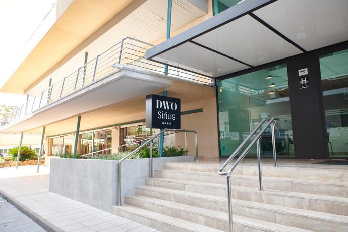 Imagen de los exteriores del Hotel Dwo Sirius. Foto 9