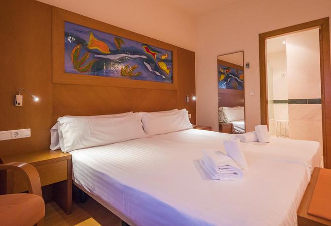 Imagen de la habitación del Hotel Dwo Valencia. Foto 10