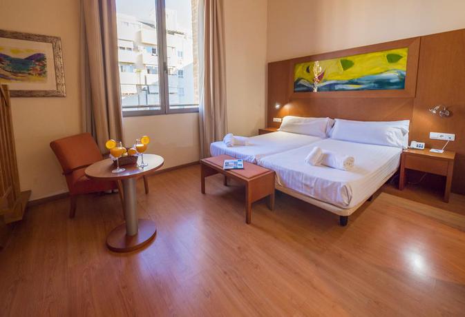 Imagen de la habitación del Hotel Dwo Valencia. Foto 13