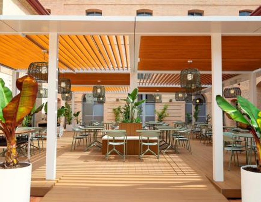 Imagen del bar/restaurante del Hotel Dwo Valencia. Foto 6