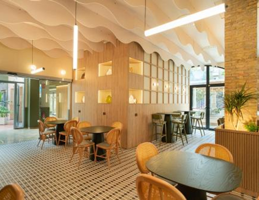 Imagen del bar/restaurante del Hotel Dwo Valencia. Foto 10
