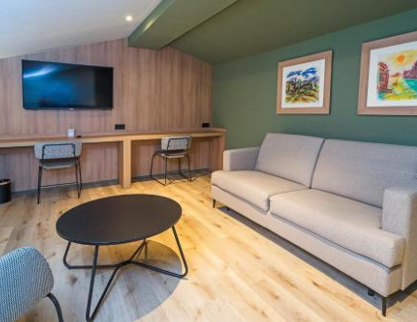 Imagen de los interiores del Hotel Dwo Valencia. Foto 35