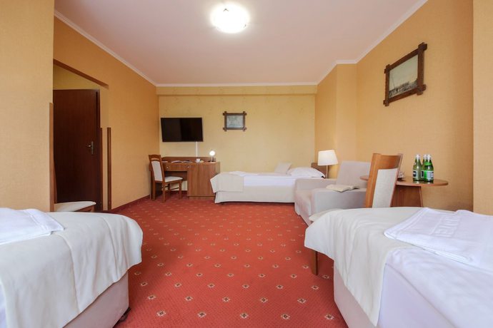Imagen de la habitación del Hotel Dw&oacute;r Bogucin and Restauracja. Foto 16