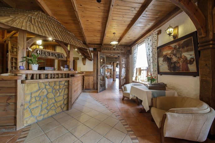 Imagen de los interiores del Hotel Dw&oacute;r Bogucin and Restauracja. Foto 20
