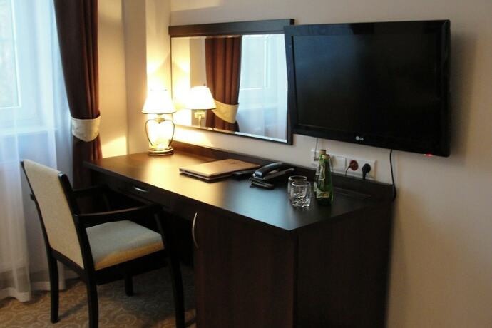 Imagen de la habitación del Hotel Dw&oacute;r Dwikozy. Foto 14