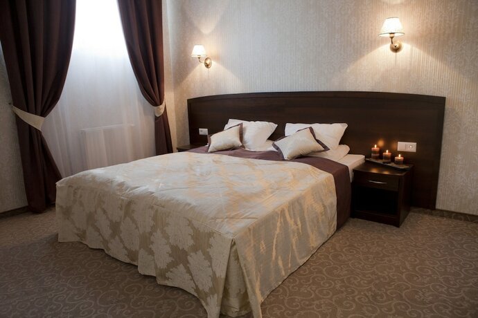 Imagen de la habitación del Hotel Dw&oacute;r Dwikozy. Foto 20