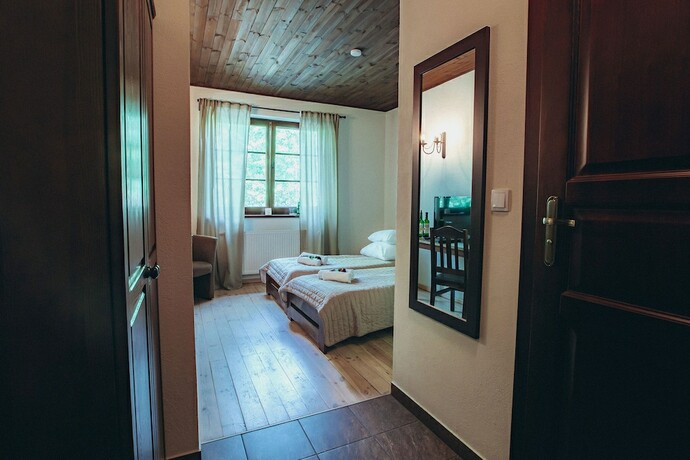 Imagen de la habitación del Hotel Dw&oacute;r Klemb&oacute;w. Foto 20