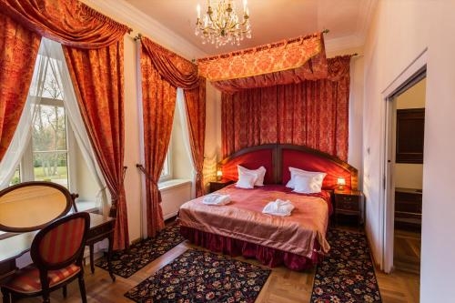 Imagen de la habitación del Hotel Dw&oacute;r Kombornia&spa. Foto 8