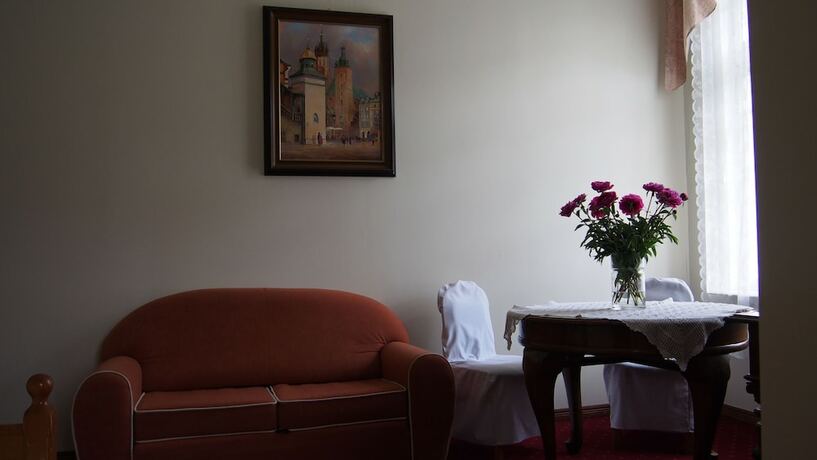 Imagen de la habitación del Hotel Dw&oacute;r w Bychowie. Foto 17