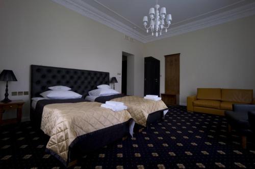 Imagen de la habitación del Hotel Dw&oacute;r w Zabużu. Foto 9