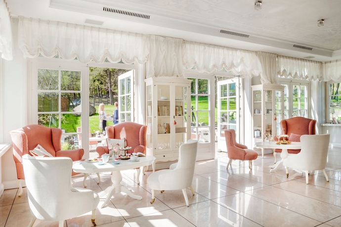 Imagen del bar/restaurante del Hotel Dwor Oliwski City and SPA. Foto 9