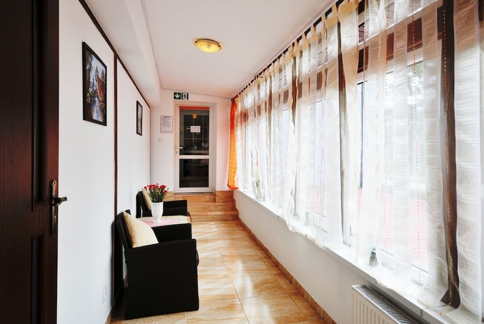 Imagen de los interiores del Hotel Dworek Familijny. Foto 18