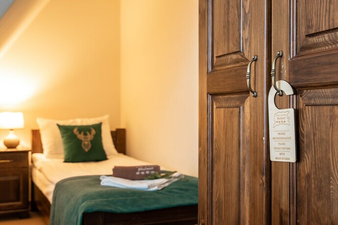 Imagen de la habitación del Hotel Dworek Mysliwski Hubert. Foto 32