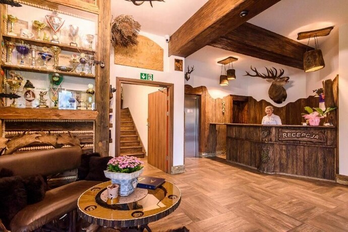 Imagen de los interiores del Hotel Dworek Mysliwski Hubert. Foto 38