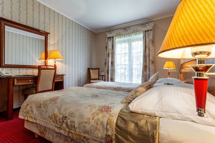 Imagen de la habitación del Hotel Dworek Tryumf Dąbrowscy Sp&oacute;łka Jawna. Foto 11