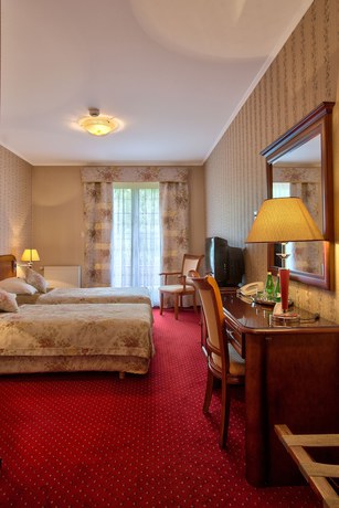Imagen de la habitación del Hotel Dworek Tryumf Dąbrowscy Sp&oacute;łka Jawna. Foto 12