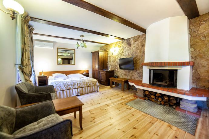 Imagen de la habitación del Hotel Dworek Wapionka. Foto 3