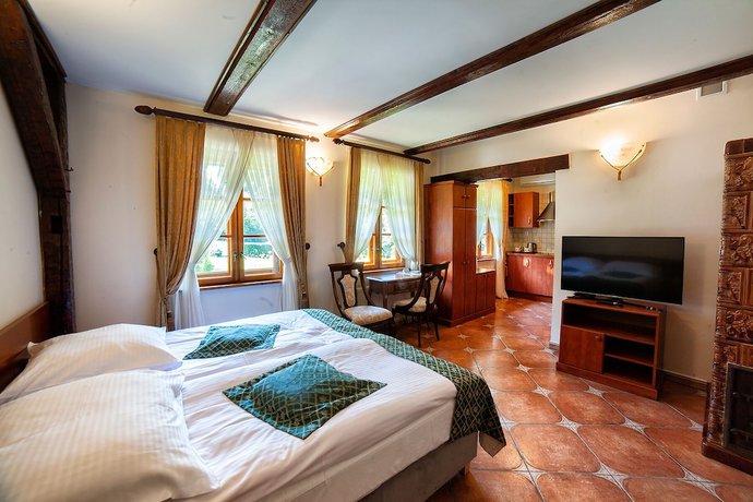 Imagen de la habitación del Hotel Dworek Wapionka. Foto 5
