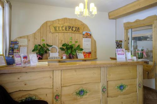 Imagen de los interiores del Hotel Dworek nad Wisłą. Foto 17