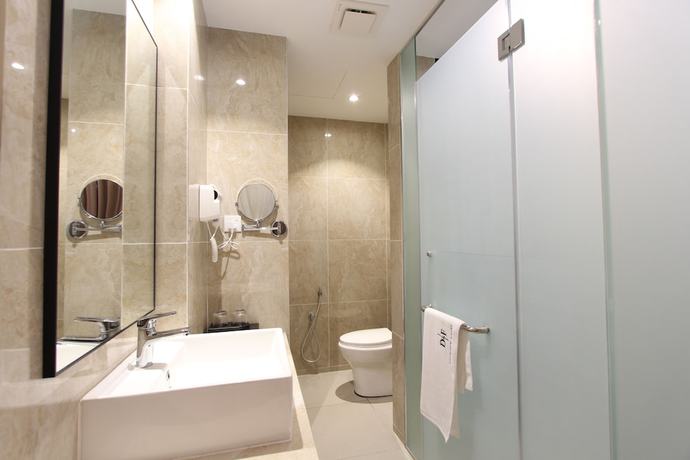 Imagen de la habitación del Hotel DyF Boutique Seremban 2. Foto 12