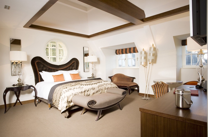 Imagen de la habitación del Hotel Dylan. Foto 12