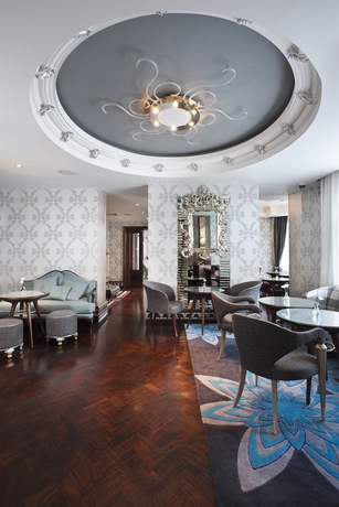 Imagen de los interiores del Hotel Dylan. Foto 14